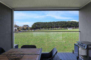 Smiths Island Retreat, Smiths Beach